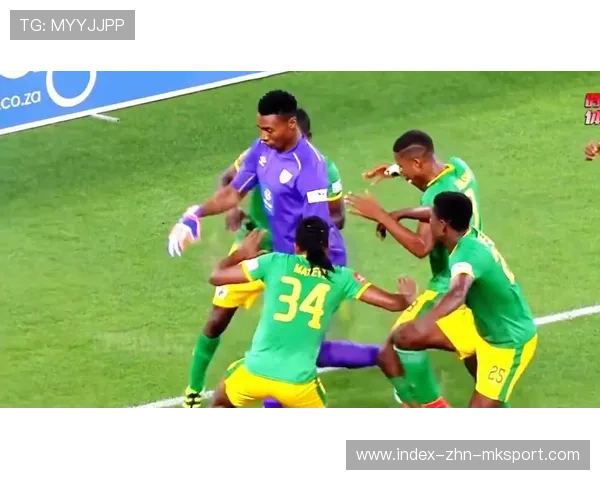 西汉姆前锋倒钩得手，成为当轮最佳进球候选